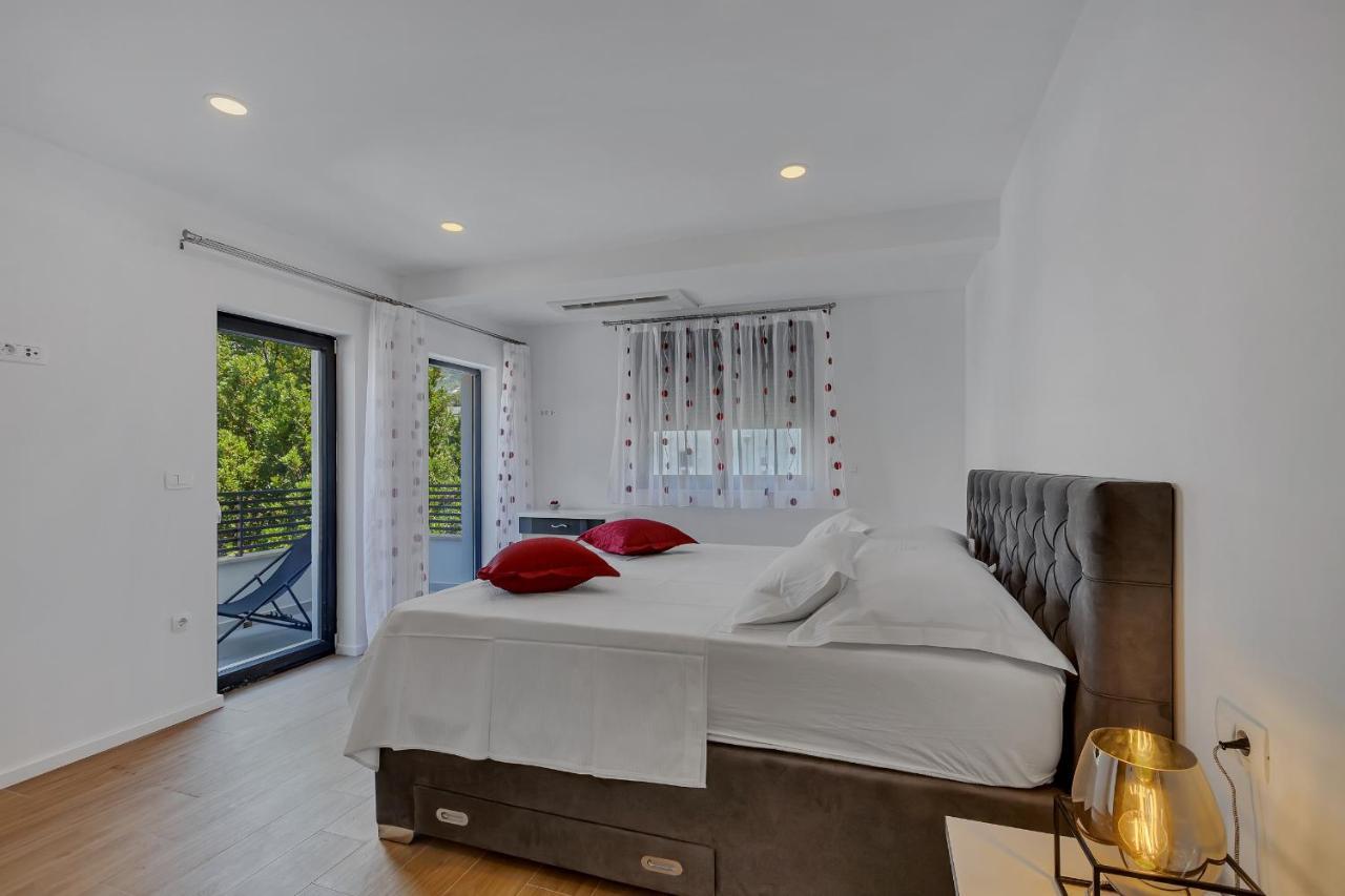 Laurus Apartament *