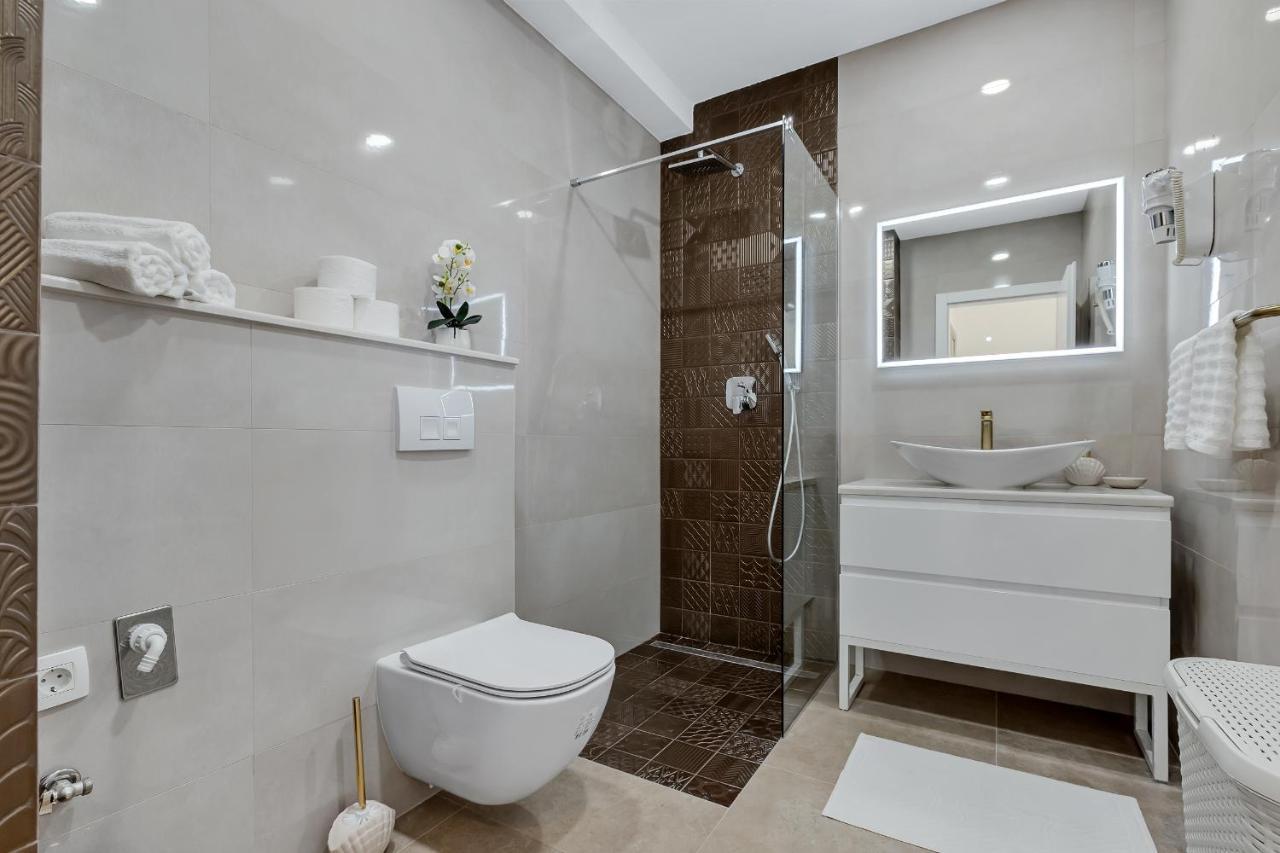 Apartament Laurus *