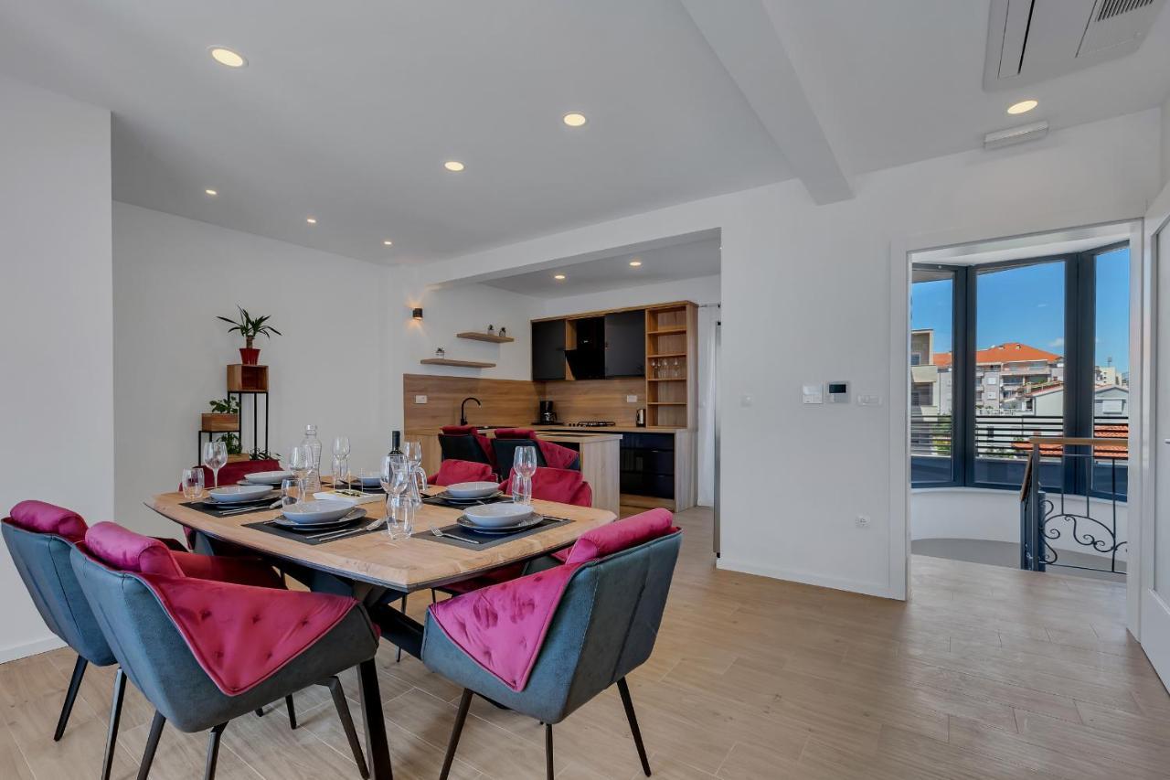Apartament Laurus *