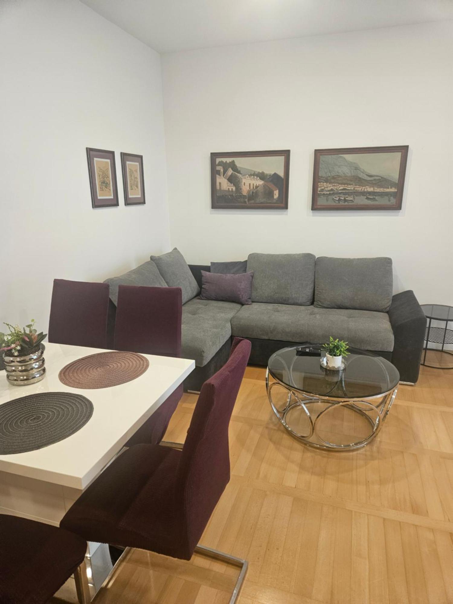 Laurus Apartament